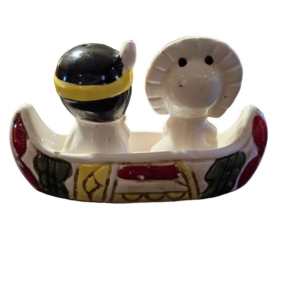 Vintage Ceramic Salt & Pepper Shakers Native American Boy and Girl n Canoe - Picture 2 of 14